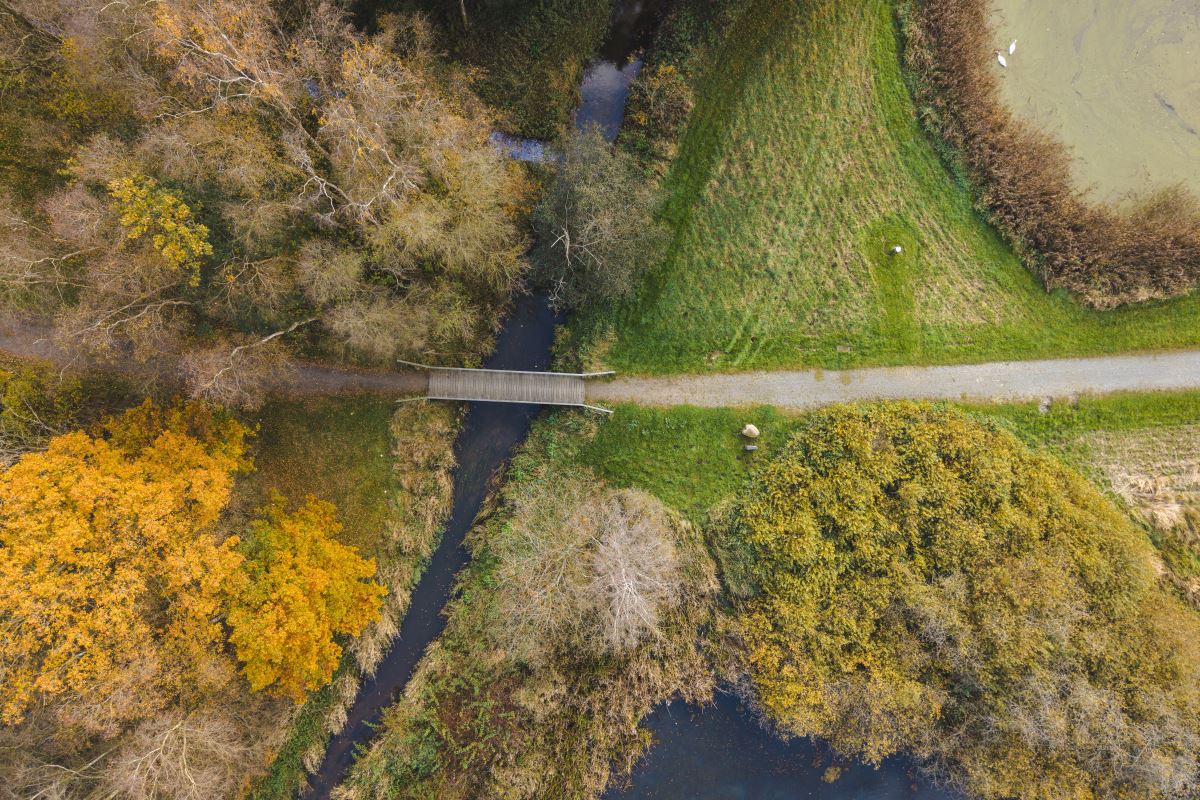 Bro ved kongstedsøerne set fra luften
